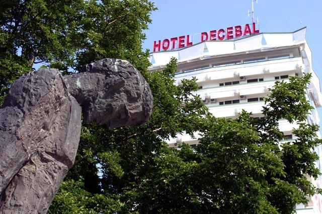 Hotel Decebal Bákó Kültér fotó